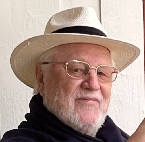 Tom-80th-hat-portait.png
